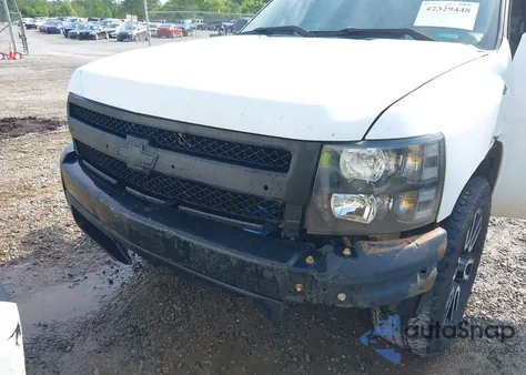 2008 Chevrolet Silverado 1500 Work Truck from USA, damaged, VIN 1GCEC14X08Z225892
